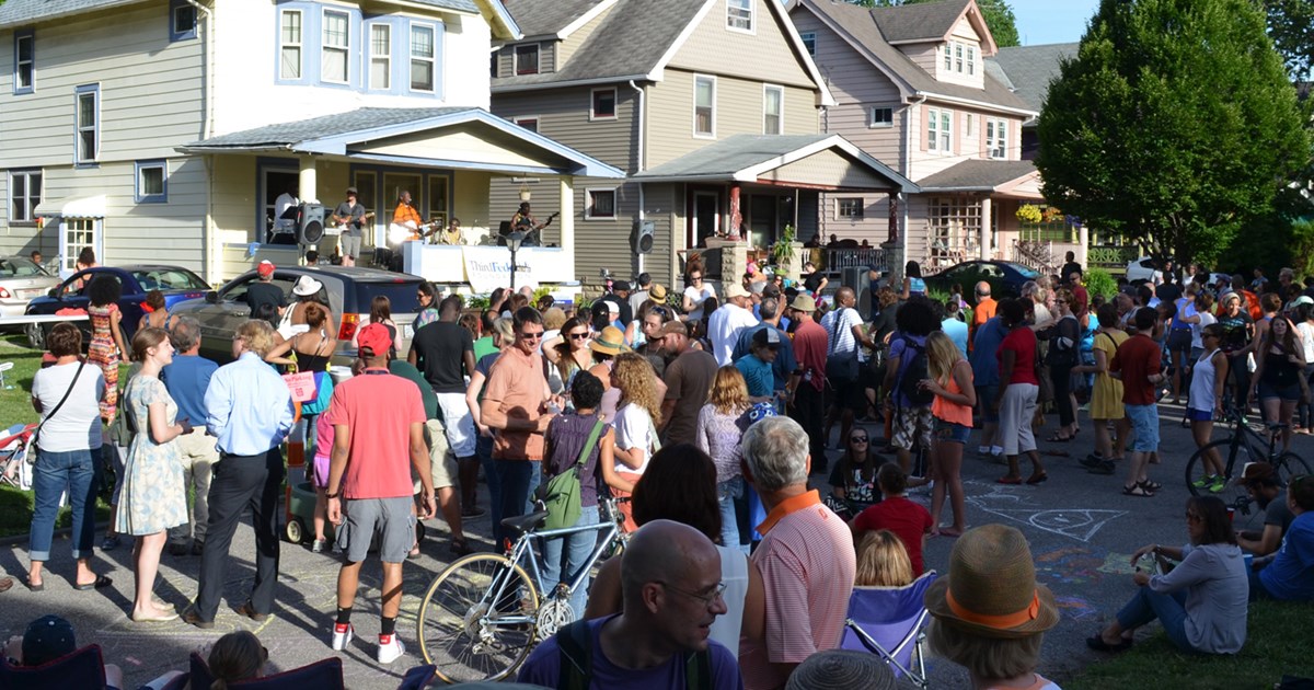 Larchmere PorchFest